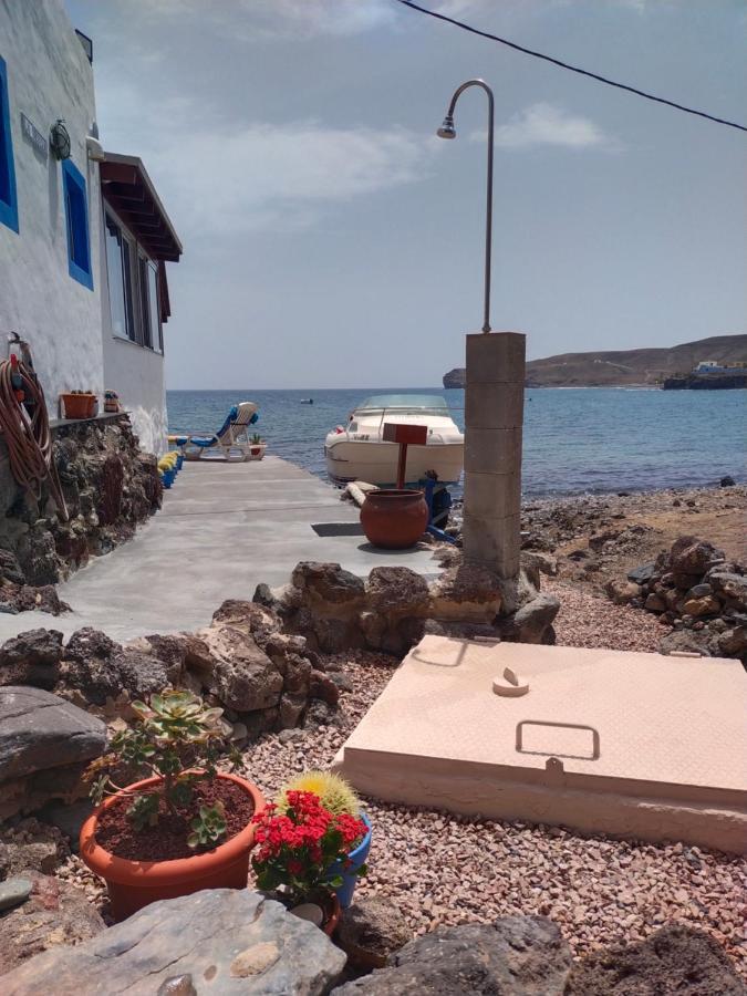 Casa Marinera En La Orilla Del Mar Villa La Lajita Exterior photo
